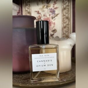 NA NIN CANNABIS & OPIUM DEN EAU DE PARFUM / 2OZ